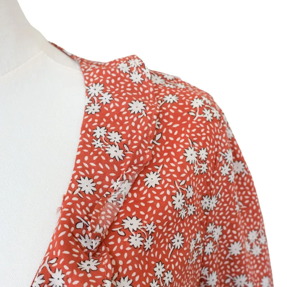 NWT Lulus floral print tie-front crop blouse small